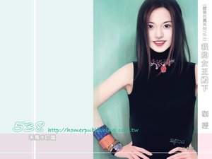 《我的女王殿下(罂粟花园之三)》